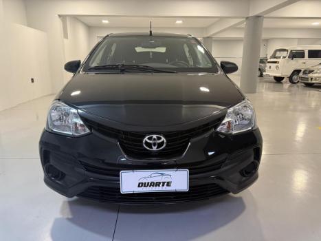 TOYOTA Etios Hatch 1.3 16V 4P FLEX X, Foto 2