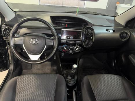TOYOTA Etios Hatch 1.3 16V 4P FLEX X, Foto 11