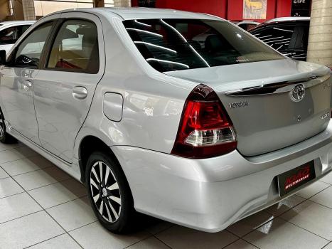 TOYOTA Etios Hatch 1.5 16V 4P FLEX XLS, Foto 8