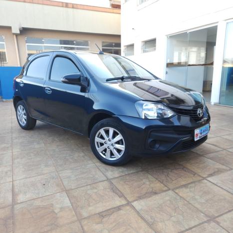 TOYOTA Etios Hatch 1.5 16V 4P FLEX X PLUS AUTOMTICO, Foto 1