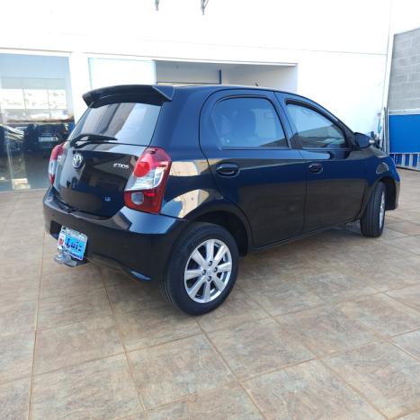 TOYOTA Etios Hatch 1.5 16V 4P FLEX X PLUS AUTOMTICO, Foto 12