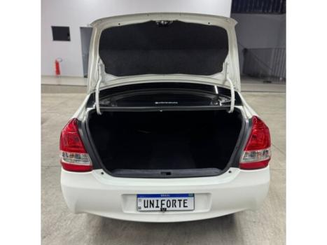 TOYOTA Etios Hatch 1.5 16V 4P FLEX XLS, Foto 9