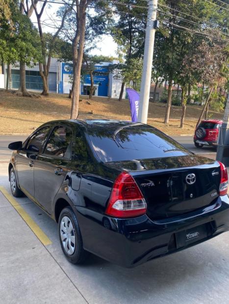 TOYOTA Etios Hatch 1.5 16V 4P FLEX XS AUTOMTICO, Foto 7