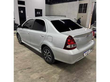 TOYOTA Etios Hatch 1.5 16V 4P FLEX PLATINUM, Foto 4