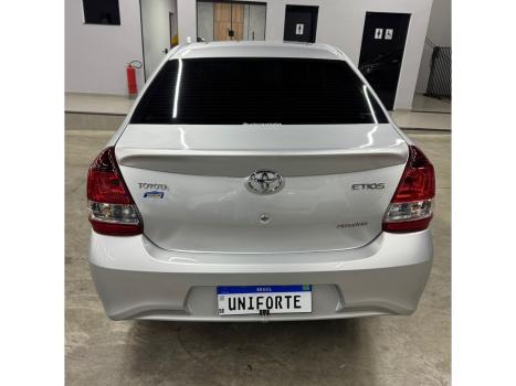TOYOTA Etios Hatch 1.5 16V 4P FLEX PLATINUM, Foto 5