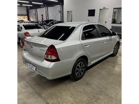 TOYOTA Etios Hatch 1.5 16V 4P FLEX PLATINUM, Foto 6
