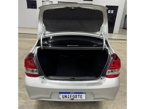 TOYOTA Etios Hatch 1.5 16V 4P FLEX PLATINUM, Foto 10