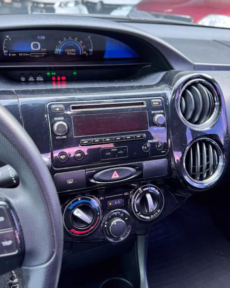 TOYOTA Etios Hatch 1.5 16V 4P FLEX XS, Foto 9