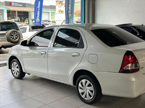 TOYOTA Etios Sedan 1.5 16V 4P FLEX X, Foto 8