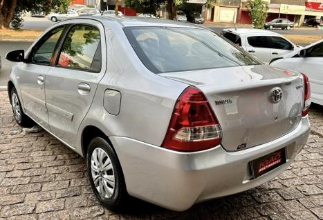 TOYOTA Etios Sedan 1.5 16V 4P FLEX XS AUTOMTICO, Foto 6