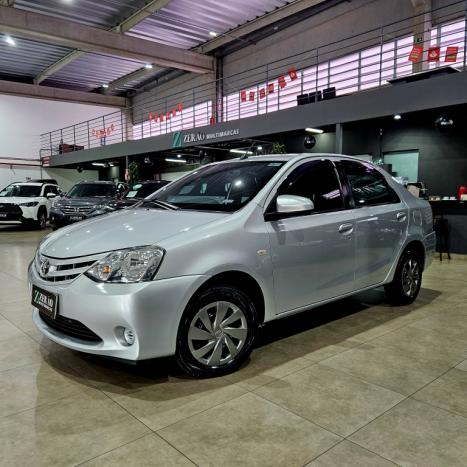 TOYOTA Etios Sedan 1.5 16V 4P FLEX XS AUTOMTICO, Foto 3