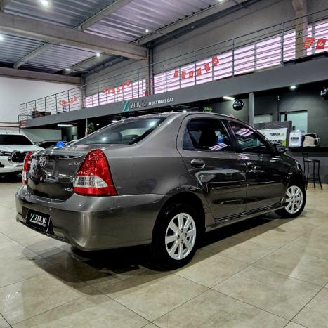 TOYOTA Etios Sedan 1.5 16V 4P FLEX XLS AUTOMTICO, Foto 4