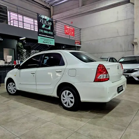 TOYOTA Etios Sedan 1.5 16V 4P FLEX XS AUTOMTICO, Foto 5