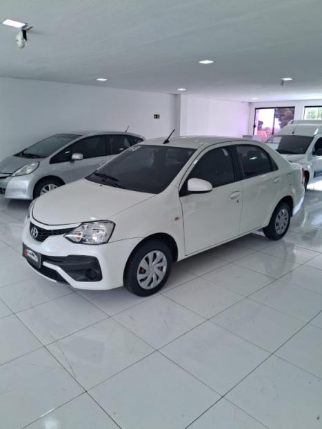 TOYOTA Etios Sedan 1.5 16V 4P FLEX XS AUTOMTICO, Foto 1