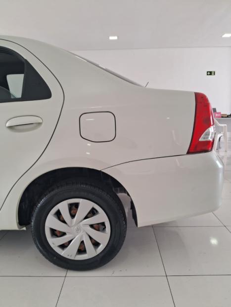 TOYOTA Etios Sedan 1.5 16V 4P FLEX XS AUTOMTICO, Foto 15