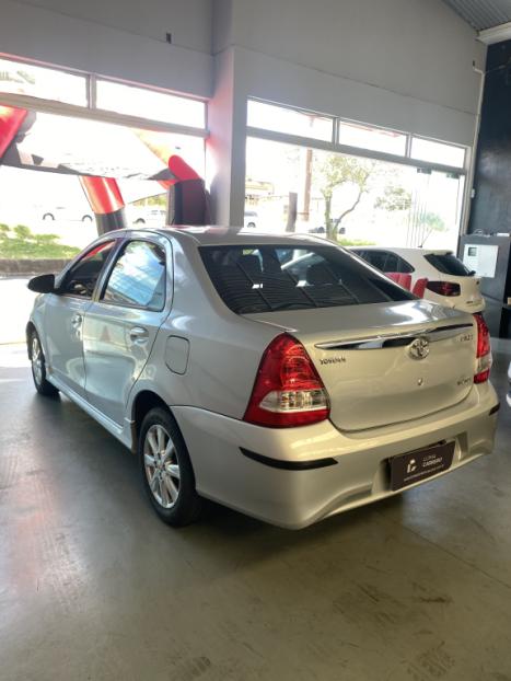 TOYOTA Etios Sedan 1.5 16V 4P FLEX XLS AUTOMTICO, Foto 3