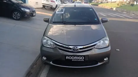 TOYOTA Etios Sedan 1.5 16V 4P FLEX XLS AUTOMTICO, Foto 2