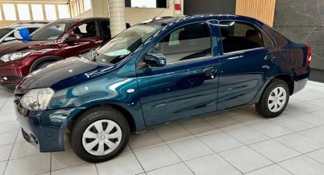 TOYOTA Etios Sedan 1.5 16V 4P FLEX X, Foto 4