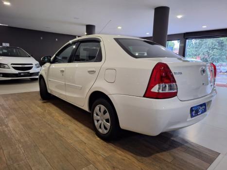 TOYOTA Etios Sedan 1.5 16V 4P FLEX XS, Foto 4
