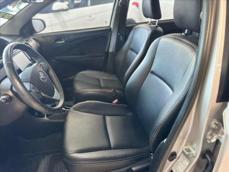 TOYOTA Etios Sedan 1.5 16V 4P FLEX XLS AUTOMTICO, Foto 10