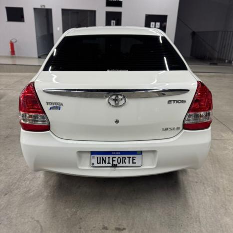 TOYOTA Etios Sedan 1.5 16V 4P FLEX XLS AUTOMTICO, Foto 5
