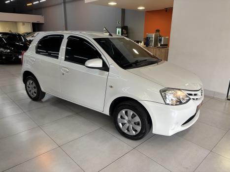 TOYOTA Etios Sedan 1.3 16V 4P FLEX X, Foto 5