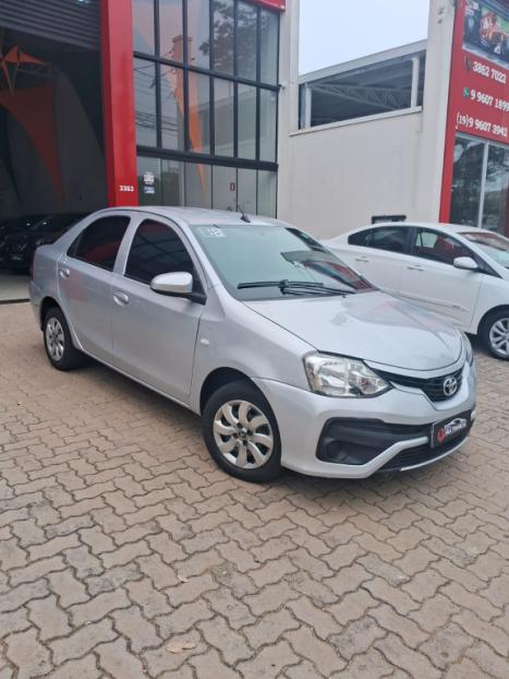TOYOTA Etios Sedan 1.5 16V 4P FLEX X, Foto 3