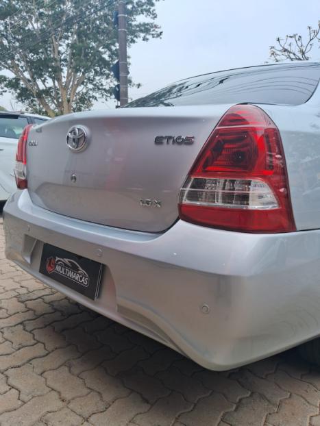 TOYOTA Etios Sedan 1.5 16V 4P FLEX X, Foto 8