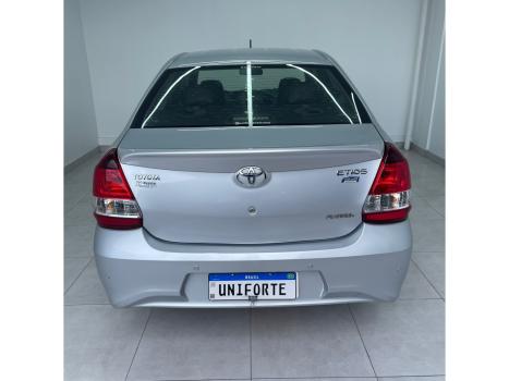 TOYOTA Etios Sedan 1.5 16V 4P FLEX PLATINUM AUTOMTICO, Foto 5