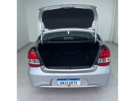 TOYOTA Etios Sedan 1.5 16V 4P FLEX PLATINUM AUTOMTICO, Foto 10