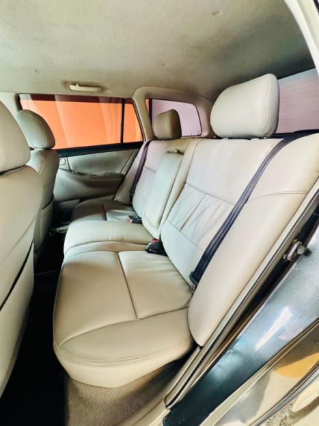TOYOTA Fielder 1.8 16V 4P AUTOMTICO, Foto 9