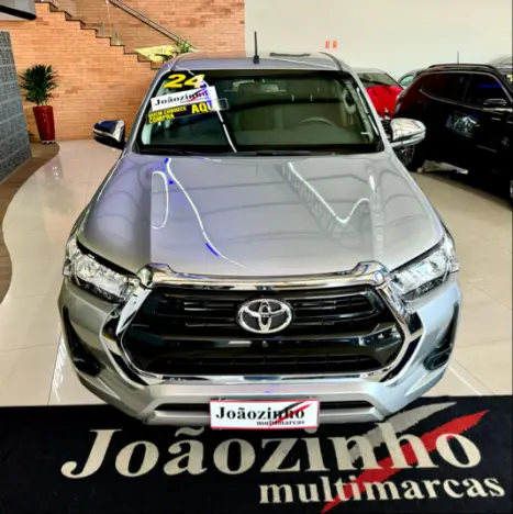 TOYOTA Hilux Caminhonete 2.8 16V SRV 4X4 DIESEL CABINE DUPLA AUTOMTICO, Foto 4