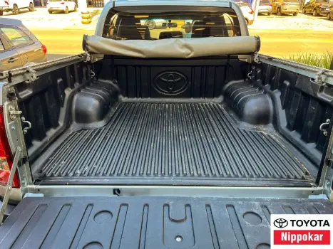 TOYOTA Hilux Caminhonete 2.8 16V 4P SR 4X4 DIESEL CABINE DUPLA AUTOMTICO, Foto 5