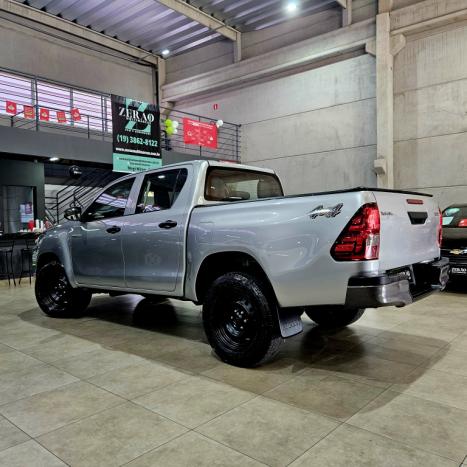 TOYOTA Hilux Caminhonete 2.8 16V 4P POWER PACK TURBO DIESEL 4X4 CABINE DUPLA, Foto 6