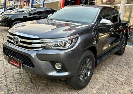 TOYOTA Hilux Caminhonete 2.8 16V SRX 4X4 DIESEL CABINE DUPLA AUTOMTICO, Foto 3