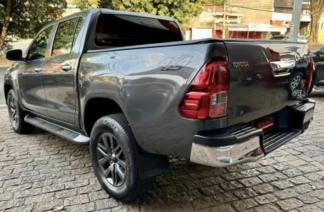 TOYOTA Hilux Caminhonete 2.8 16V SRX 4X4 DIESEL CABINE DUPLA AUTOMTICO, Foto 6