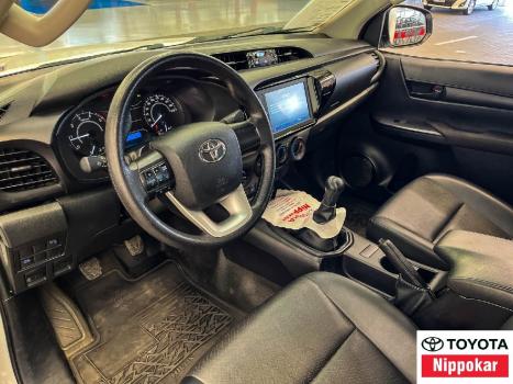 TOYOTA Hilux Caminhonete 2.8 4P 4X4 DIESEL CABINE DUPLA, Foto 3