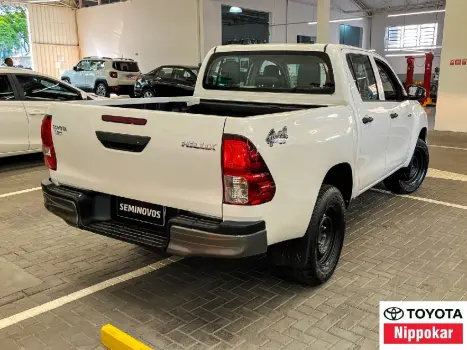 TOYOTA Hilux Caminhonete 2.8 4P 4X4 DIESEL CABINE DUPLA, Foto 8