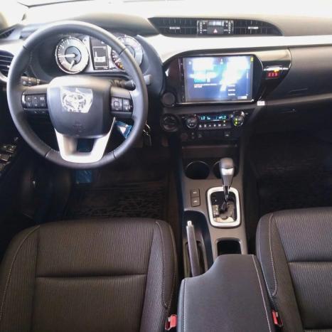 TOYOTA Hilux Caminhonete 2.4 4P DIESEL CABINE DUPLA, Foto 11