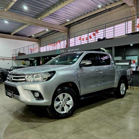 TOYOTA Hilux Caminhonete 2.8 16V SRV 4X4 DIESEL CABINE DUPLA AUTOMTICO, Foto 3