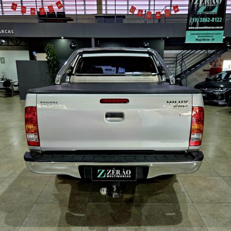 TOYOTA Hilux Caminhonete 3.0 4P 4X4 SRV TURBO DIESEL CABINE DUPLA AUTOMTICO, Foto 5