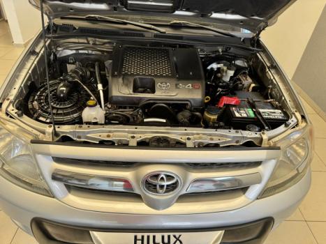 TOYOTA Hilux Caminhonete 3.0 16V 4P 4X4 SRV TURBO DIESEL CABINE DUPLA AUTOMTICO, Foto 6