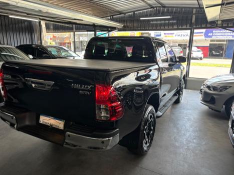 TOYOTA Hilux Caminhonete 2.8 16V SRX 4X4 DIESEL CABINE DUPLA AUTOMTICO, Foto 6