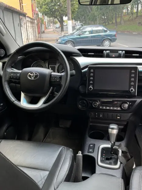 TOYOTA Hilux Caminhonete 2.8 16V 4P SR 4X4 DIESEL CABINE DUPLA AUTOMTICO, Foto 5