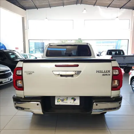 TOYOTA Hilux Caminhonete 2.8 16V SRX 4X4 TURBO DIESEL CABINE DUPLA AUTOMTICO, Foto 8