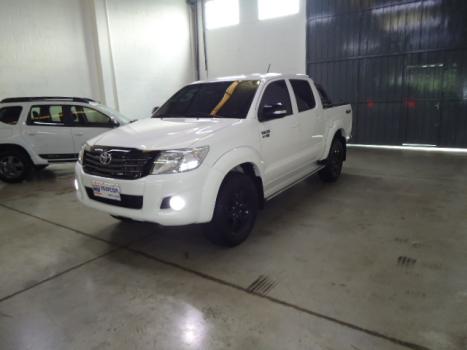 TOYOTA Hilux Caminhonete 2.7 16V 4P SRV FLEX 4X4  CABINE DUPLA AUTOMTICO, Foto 2