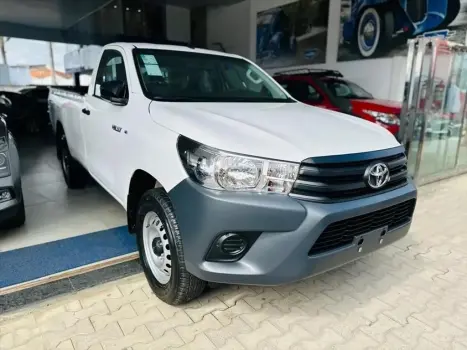 TOYOTA Hilux Caminhonete 2.8 4X4 DIESEL CABINE SIMPLES, Foto 2