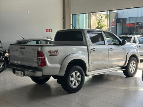 TOYOTA Hilux Caminhonete 3.0 16V 4P 4X4 SRV TURBO DIESEL CABINE DUPLA AUTOMTICO, Foto 9