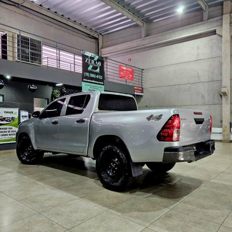 TOYOTA Hilux Caminhonete 2.8 16V 4P POWER PACK TURBO DIESEL 4X4 CABINE DUPLA, Foto 5