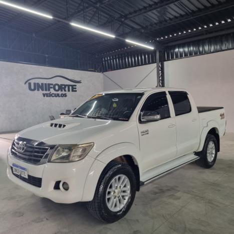 TOYOTA Hilux Caminhonete 3.0 16V 4P 4X4 SRV TURBO DIESEL CABINE DUPLA AUTOMTICO, Foto 1